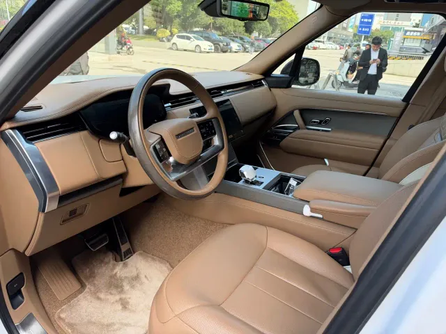 Land Rover Range Rover — Фото автомобиля 4