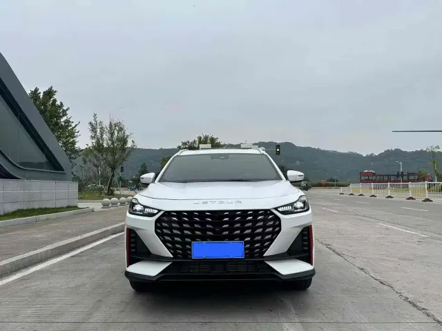 Jetour X70 PRO — Фото автомобиля 2