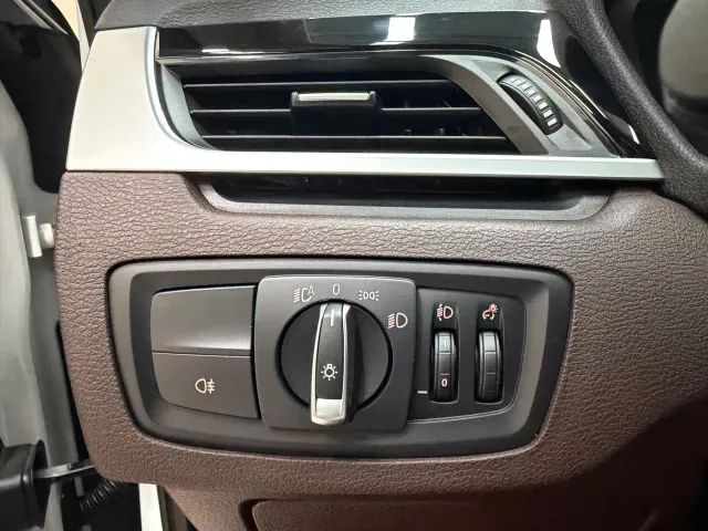 BMW X1 — Фото автомобиля 16
