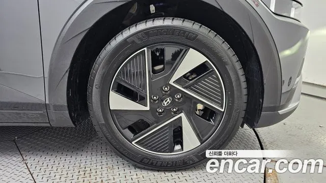 Hyundai Ioniq5 — Фото автомобиля 8