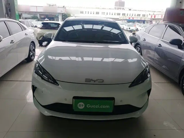 BYD Seal 05 DM-i — Фото автомобиля 2