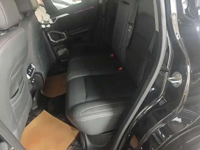 Jetour Jetour Traveler 2023 Model 2.0T 4WD Cross PRO — Фото автомобиля 16