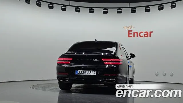 Genesis G80 Бензин 3.5 турбо AWD — Фото автомобиля 4