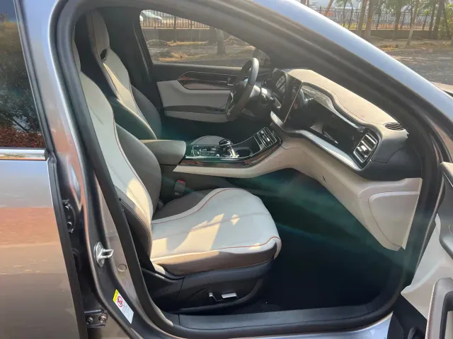 BYD Qin PLUS — Фото автомобиля 16