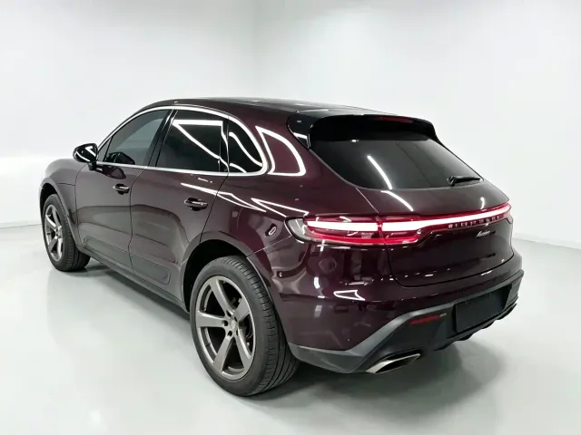 Porsche Macan — Фото автомобиля 6