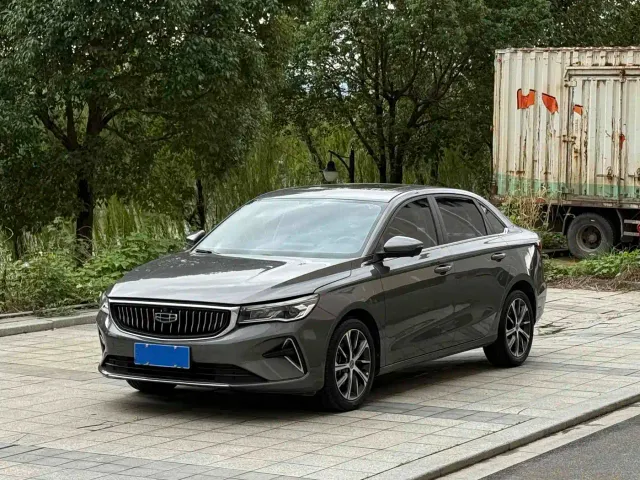 Фотография автомобиля — Geely Emgrand