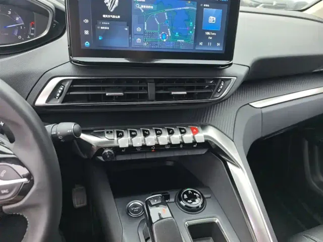 Peugeot 5008 — Фото автомобиля 12