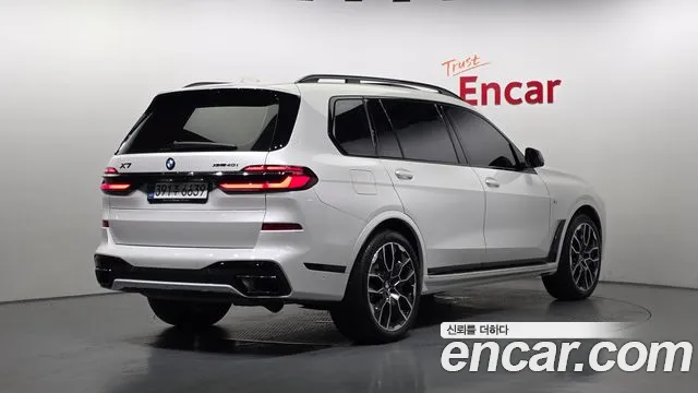 BMW X7 — Фото автомобиля 4