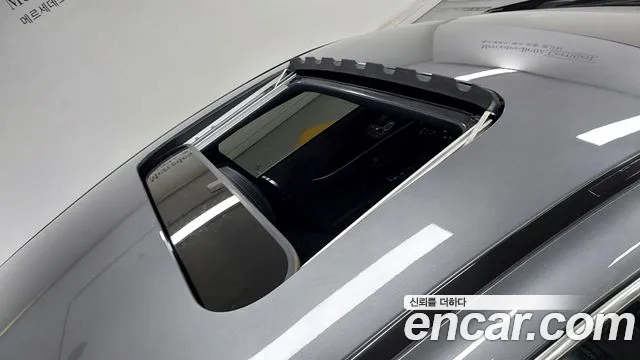 Mercedes-Benz CLS-Class — Фото автомобиля 12