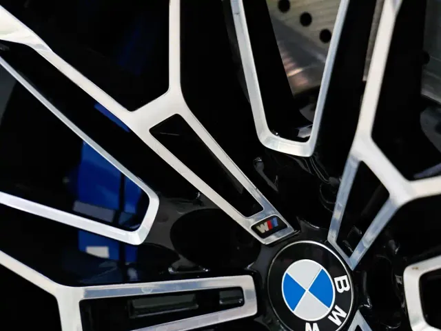 BMW M3 — Фото автомобиля 10