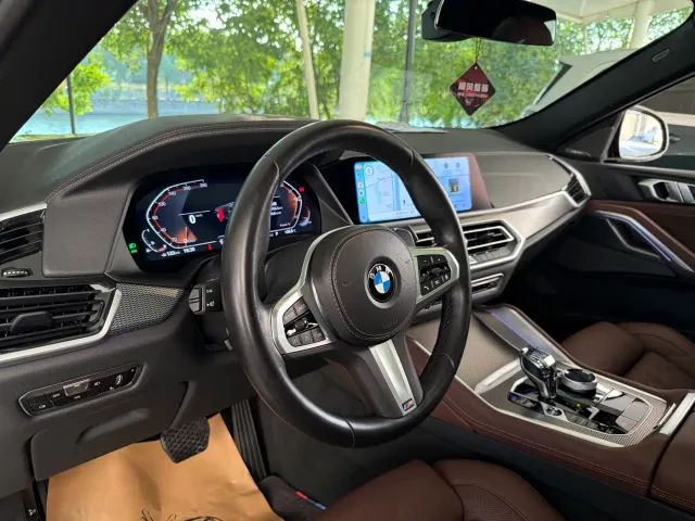 BMW X6 — Фото автомобиля 15