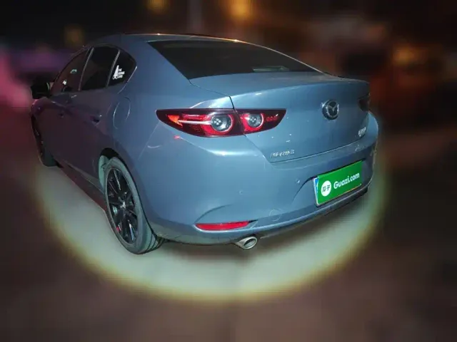 Mazda Axela — Фото автомобиля 24