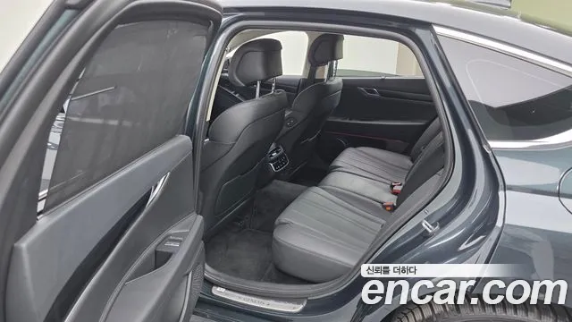 Genesis G80 Бензин 3.5 турбо AWD — Фото автомобиля 11