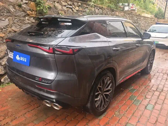 Changan Z6 — Фото автомобиля 3