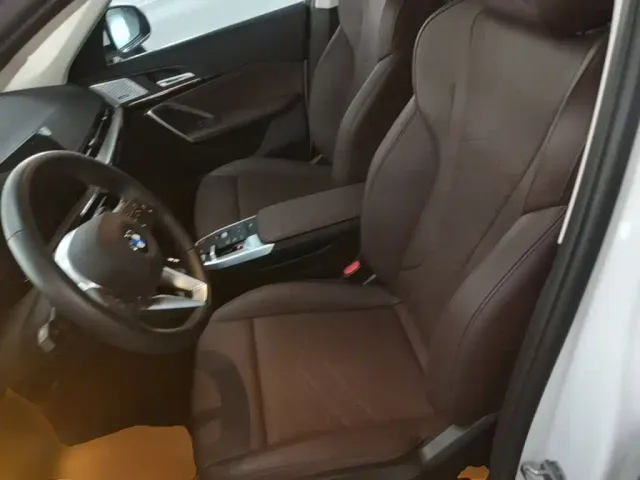 BMW X1 — Фото автомобиля 14