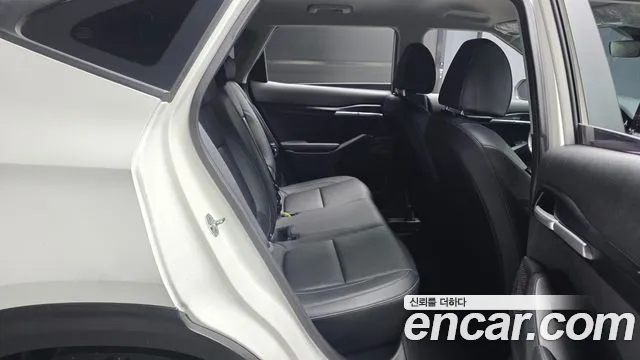 Kia Seltos Seltos Бензин 1.6 турбо 2WD — Фото автомобиля 12