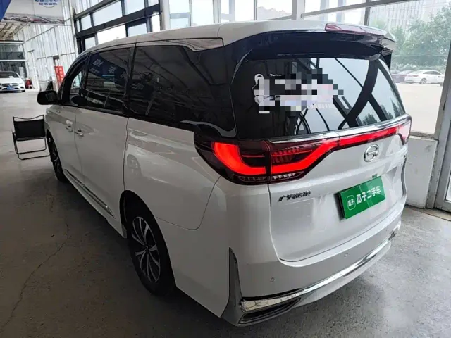GAC Trumpchi M8 — Фото автомобиля 4