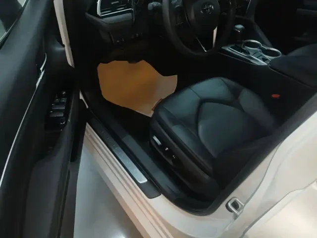 Toyota Camry — Фото автомобиля 15