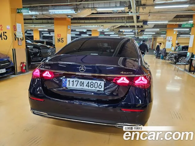 Mercedes-Benz E-Class E-класс W214 E300 4MATIC Exclusive — Фото автомобиля 6