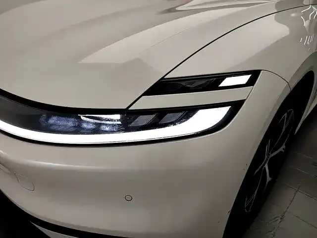 Changan Qiyuan A06 — Фото автомобиля 18