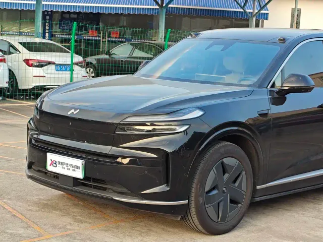 Onvo L90 — Фото автомобиля 5