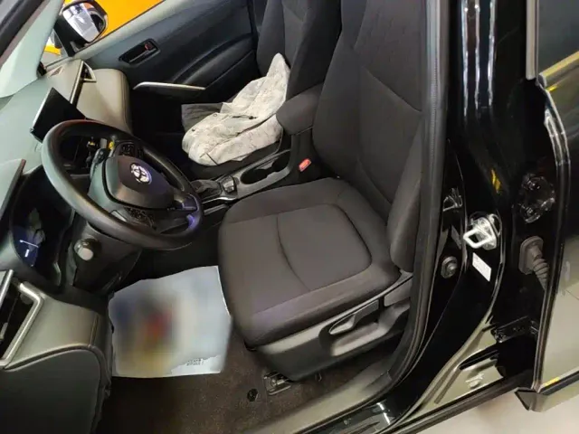 Toyota Corolla Cross — Фото автомобиля 14