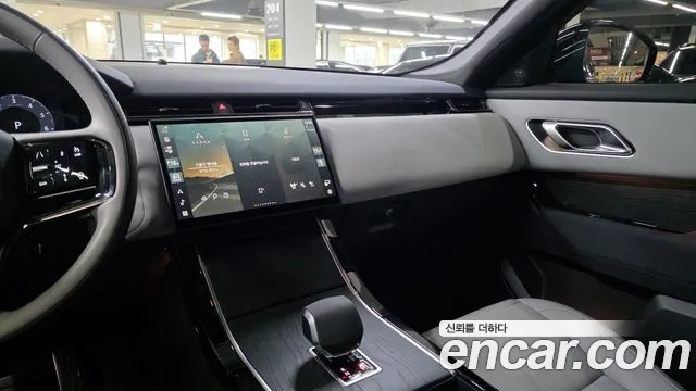 Land Rover Range Rover Velar — Фото автомобиля 10