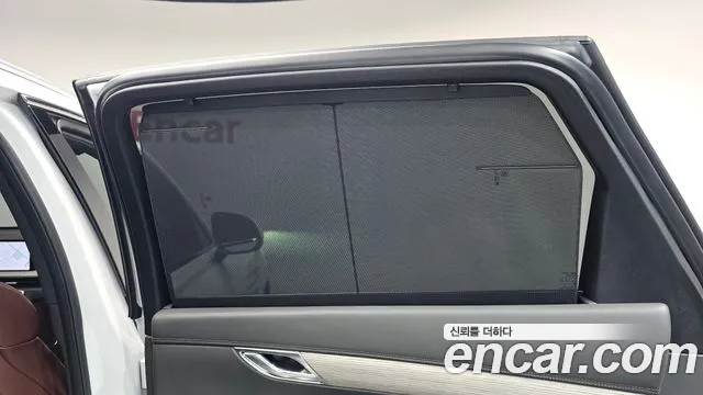 Genesis GV80 — Фото автомобиля 24