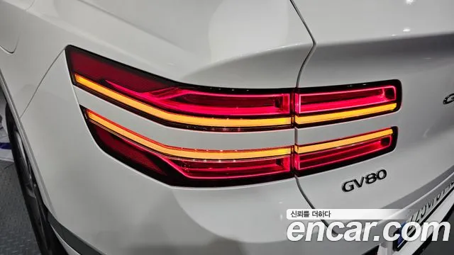 Genesis GV80 — Фото автомобиля 8