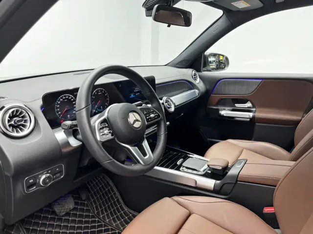 Mercedes-Benz GLB-Class — Фото автомобиля 13