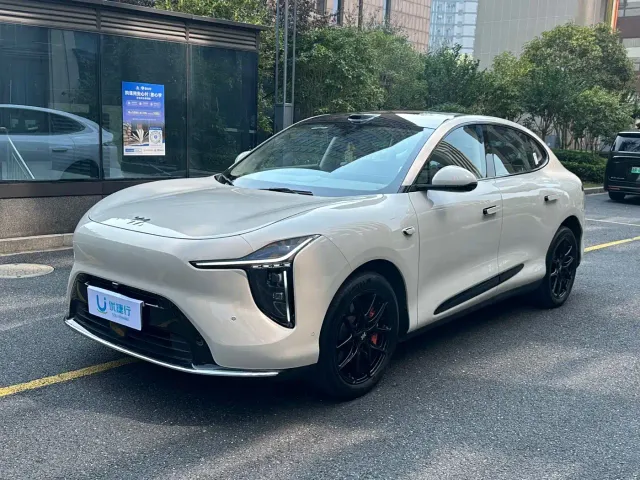 Фотография автомобиля — IM Motors LS6
