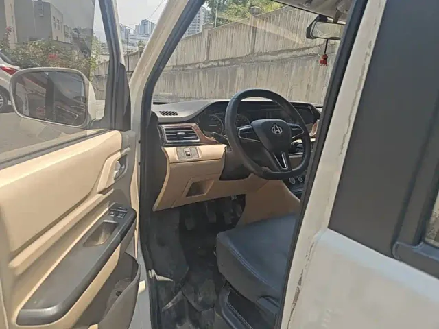 Changan Kuayue Kuayuexing V5 — Фото автомобиля 15