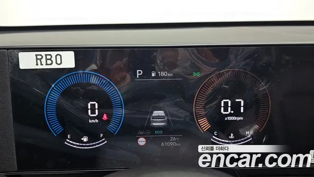 Hyundai Kona SX2 — Фото автомобиля 11