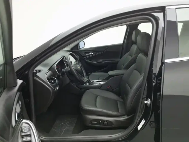 Chevrolet Malibu XL — Фото автомобиля 10