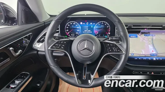 Mercedes-Benz E-Class W214 — Фото автомобиля 13