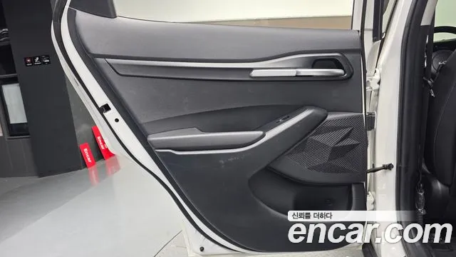 Kia Seltos — Фото автомобиля 14