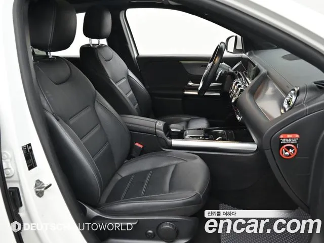 Mercedes-Benz EQA H243 — Фото автомобиля 10