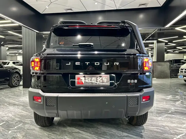 Jetour T1 — Фото автомобиля 6