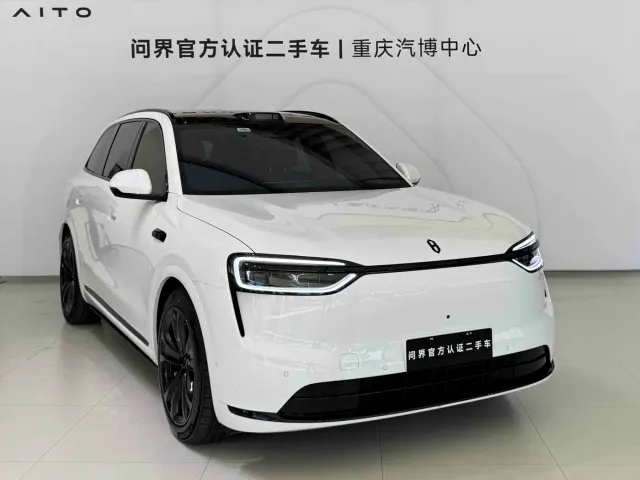 Aito M7 — Фото автомобиля 3