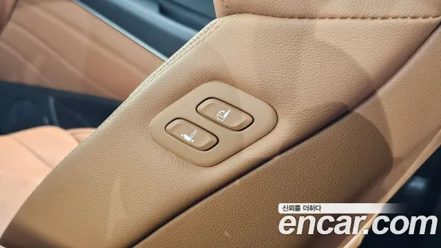 Genesis GV80 — Фото автомобиля 20