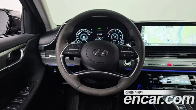 Hyundai Grandeur — Фото автомобиля 12
