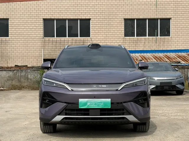 BYD Song Ultra — Фото автомобиля 2