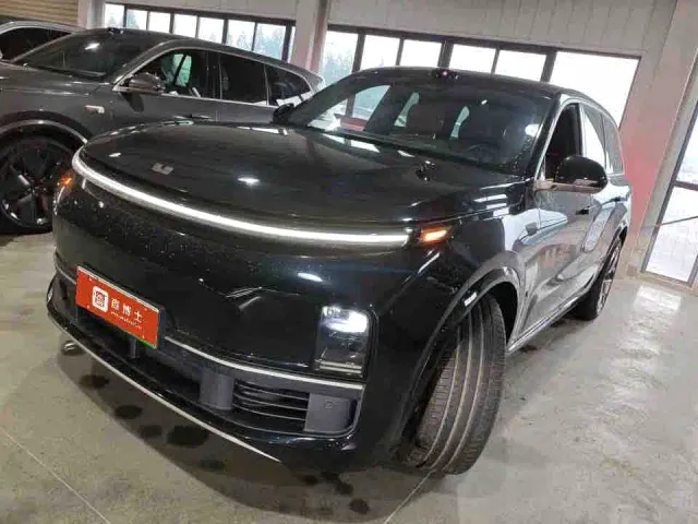Фотография автомобиля — Li Auto L9