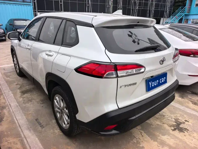 Toyota Frontlander — Фото автомобиля 4