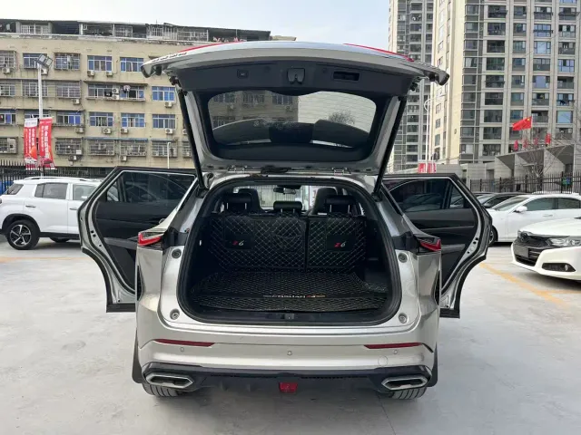 Changan Z6 — Фото автомобиля 18