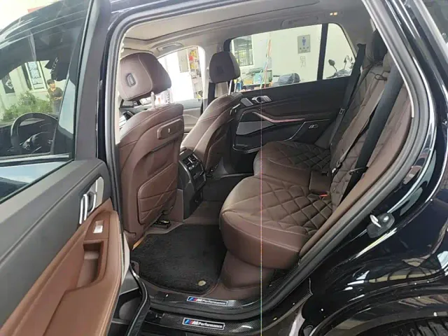 BMW X5 — Фото автомобиля 16