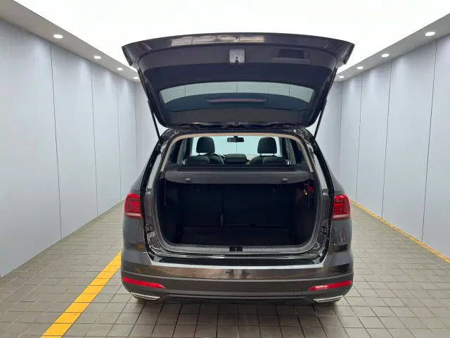 Volkswagen Tharu — Фото автомобиля 19