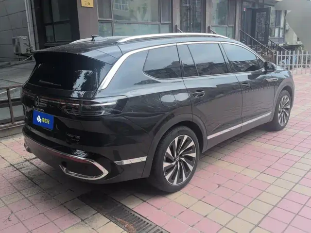 Volkswagen Talagon — Фото автомобиля 3