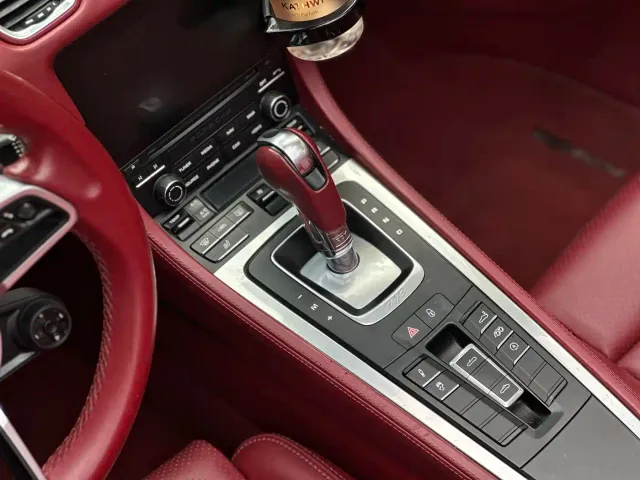Porsche 718 — Фото автомобиля 5