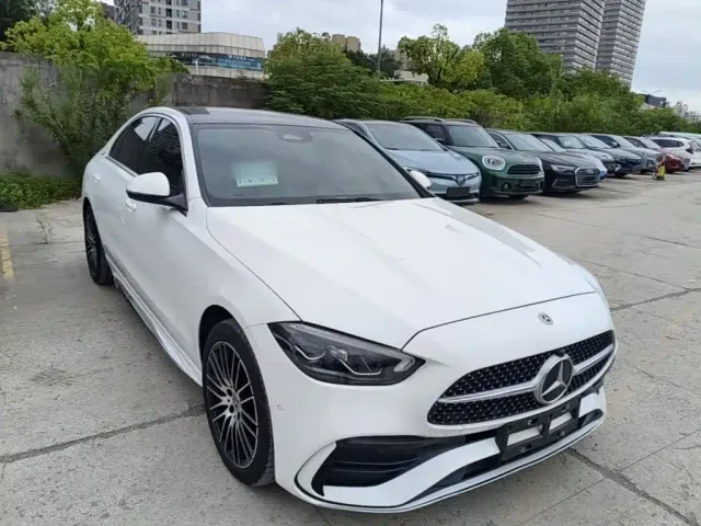 Mercedes-Benz Mercedes-Benz C-Class 2025 C 260 L Sport Edition — Фото автомобиля 3